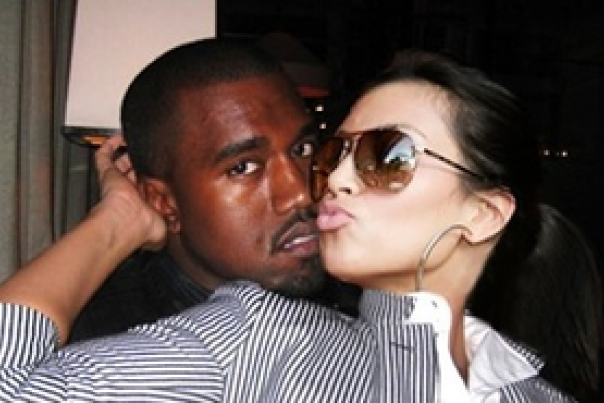 Кардашьян и Уэст стали мужем и женой Кардашьян и Уэст стали мужем и женой