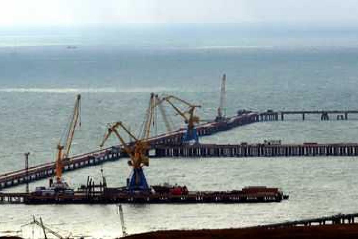 Россия отказалось от идеи строительства порта Тамань