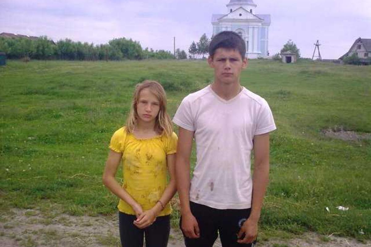 19-летний юноша спас тонущую сестренку, но потерял отца 19-летний юноша спас тонущую сестренку, но потерял отца