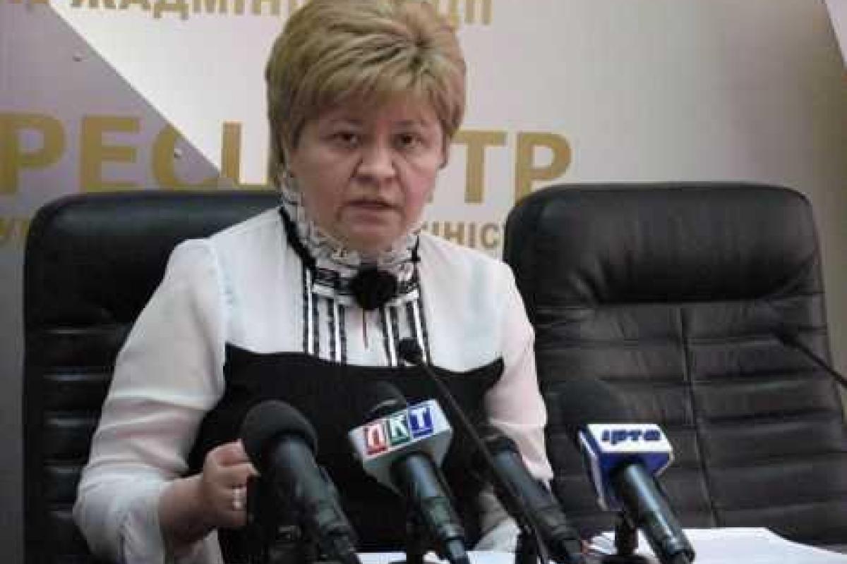 Выпускные балы и экзамены в школах Луганска пройдут по графику