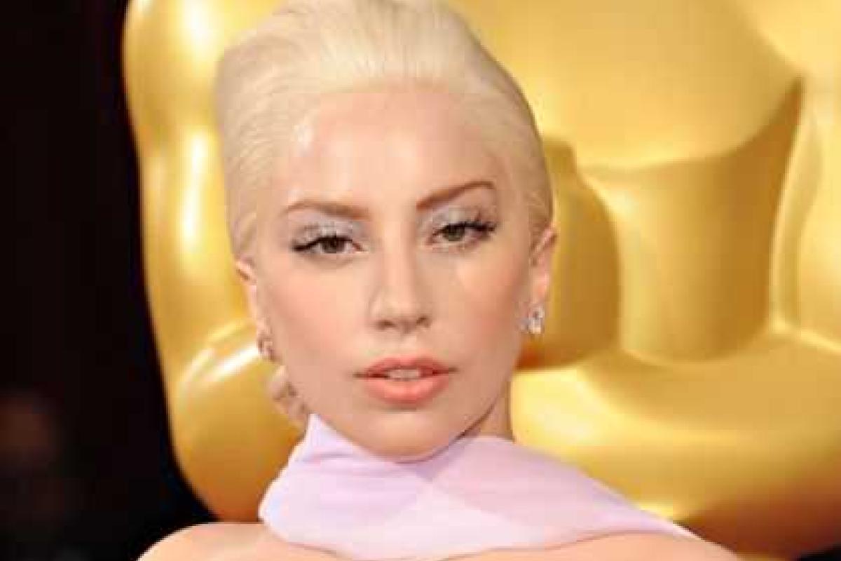 Жених Леди Гага рассказал о неприличном хобби Жених Леди Гага рассказал о неприличном хобби