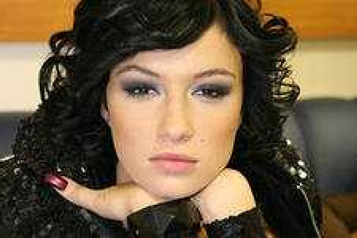 Приходько впервые за шесть лет проехалась в метро  Приходько впервые за шесть лет проехалась в метро