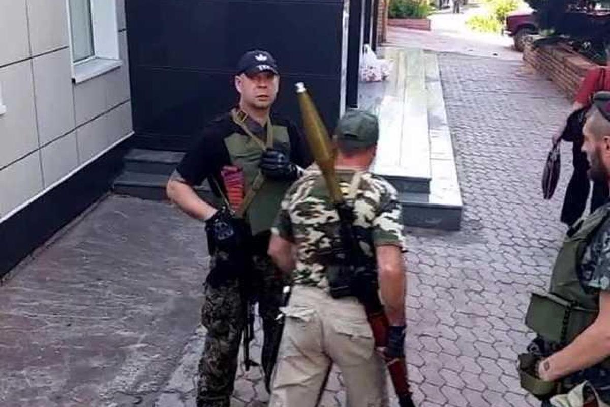 "Донбасс не продается": мариупольцы не прогнулись перед олигархом Ахметовым