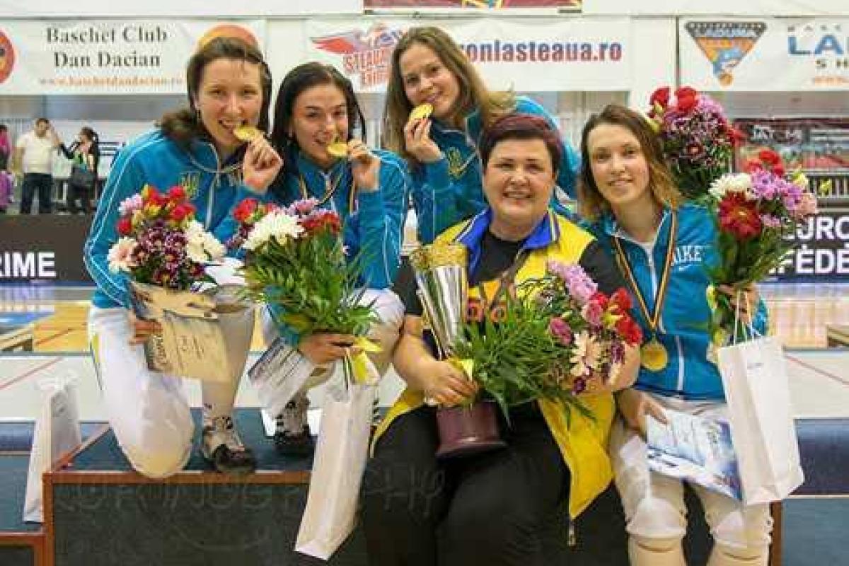 Украинские рапиристки – обладательницы Кубка Европы 2014 Украинские рапиристки – обладательницы Кубка Европы 2014