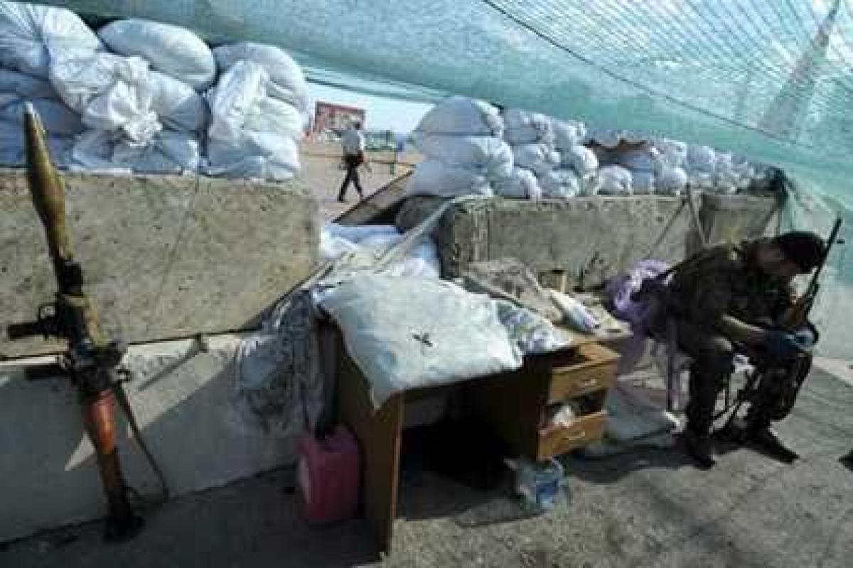 За день под Славянском погибли более 20 мирных жителей За день под Славянском погибли более 20 мирных жителей