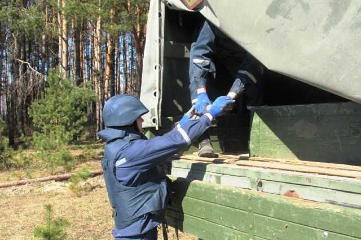 На Житомирщине уничтожены снаряды времен ВОВ На Житомирщине уничтожены снаряды времен ВОВ
