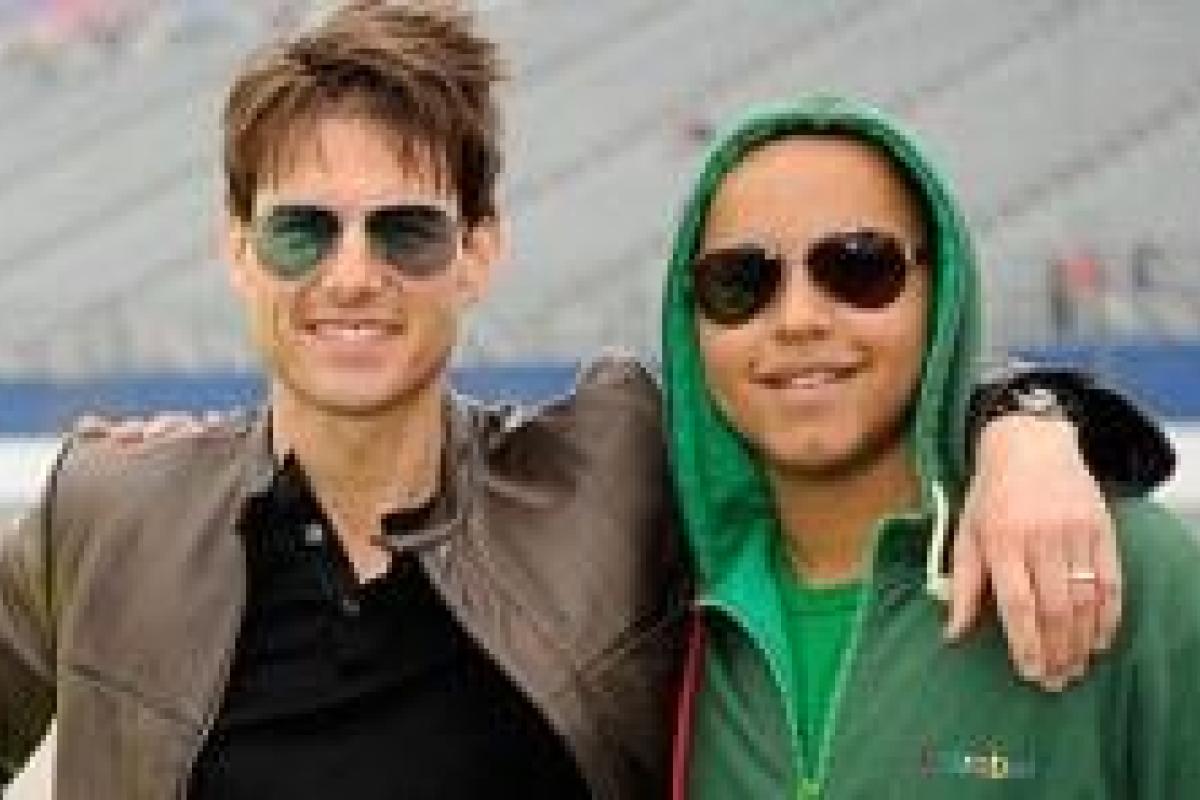 Приемный сын Тома Круза разочаровал отца, бросив девушку-сайентолога Приемный сын Тома Круза разочаровал отца, бросив девушку-сайентолога