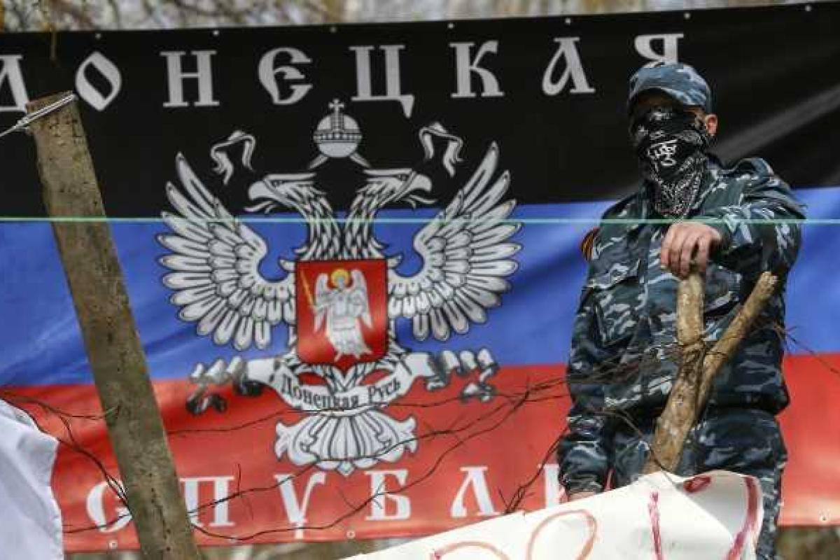 В Донецке неизвестные в масках ограбили ОИК