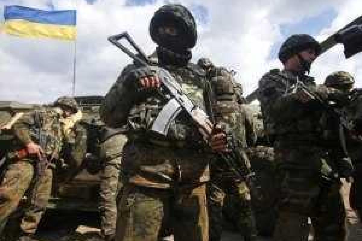 Охрана военных частей на Донбассе будет серьезно усилена - Тымчук Охрана военных частей на Донбассе будет серьезно усилена - Тымчук