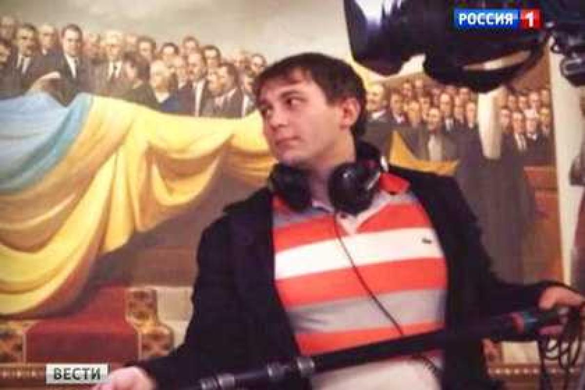 Под Луганском нашли тело звукооператора «России 1» Под Луганском нашли тело звукооператора «России 1»