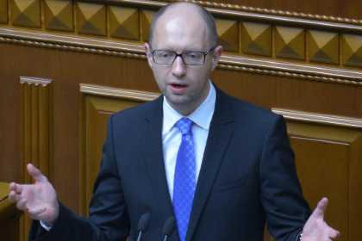 Яценюк признал газовую зависимость Украины от России