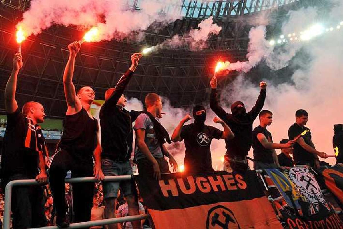 Ультрас Шахтера отправляются воевать в зону АТО