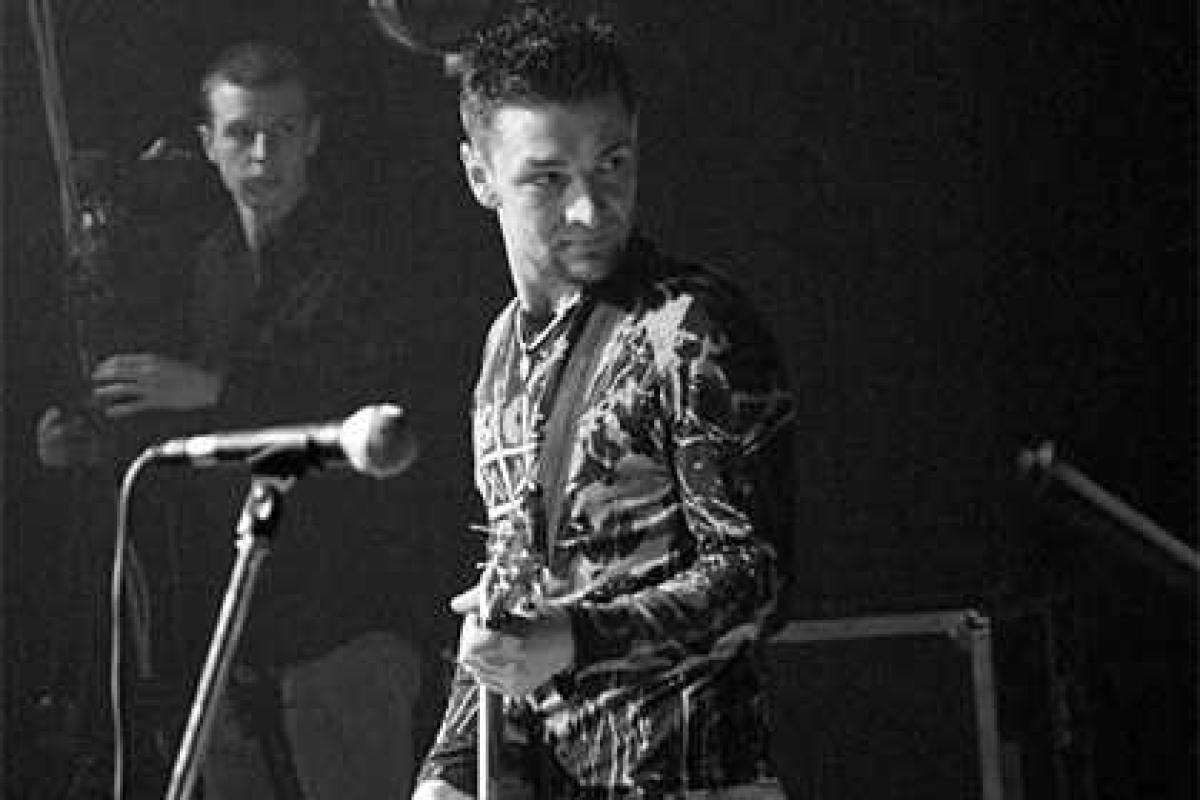 В Петербурге скончался гитарист группы «Пилот» В Петербурге скончался гитарист группы «Пилот»