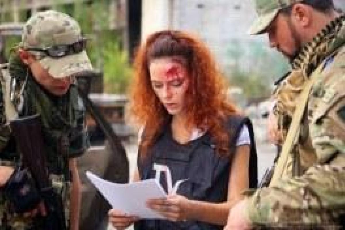 В России снимают кино о войне в "Новороссии" В России снимают кино о войне в "Новороссии"