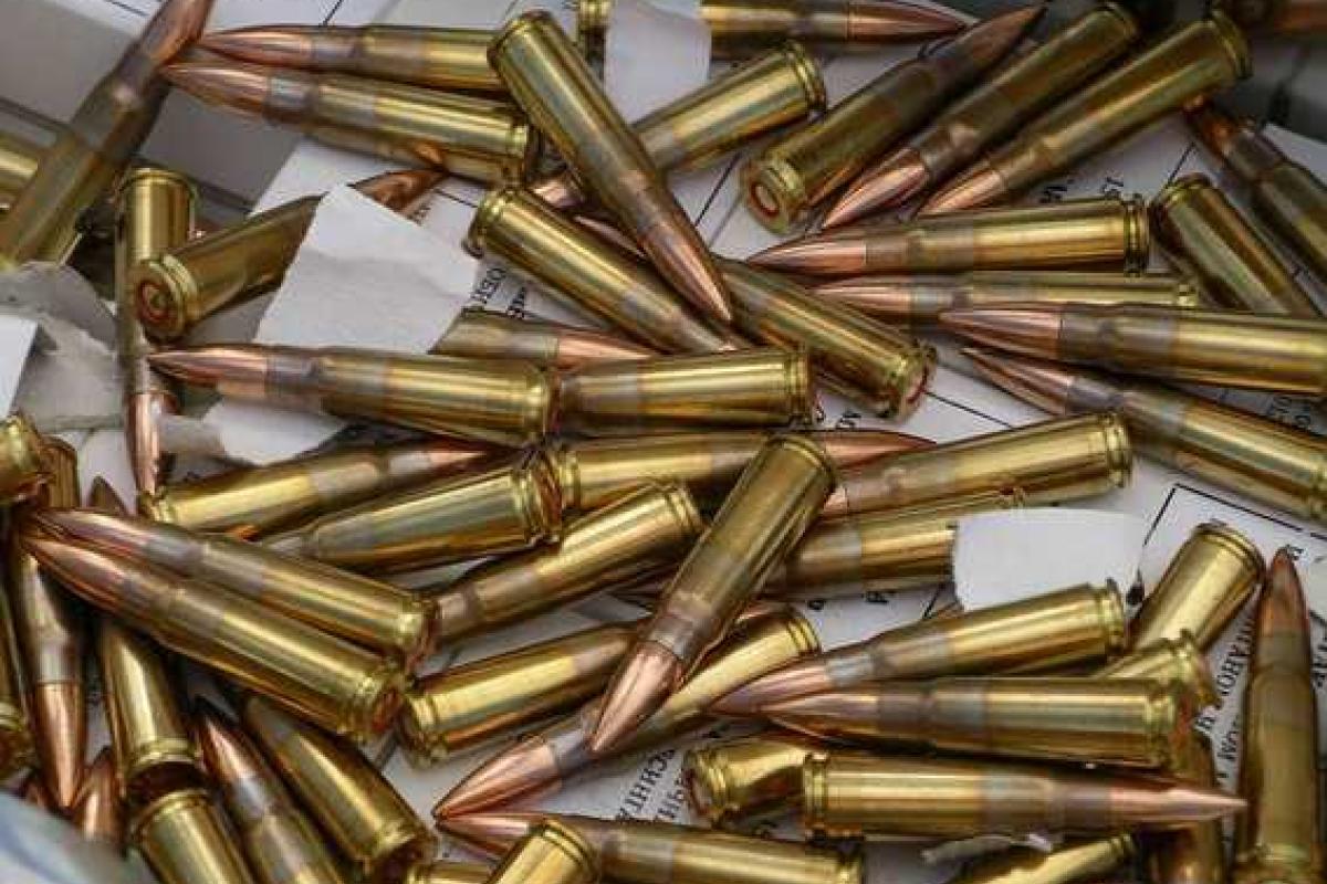 На киевском рынке торговали патронами На киевском рынке торговали патронами