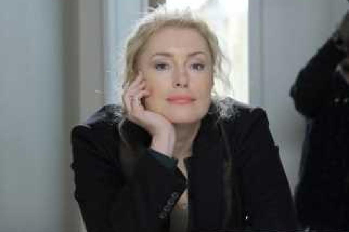 Анна Шукшина сделала свою маму бабушкой Анна Шукшина сделала свою маму бабушкой