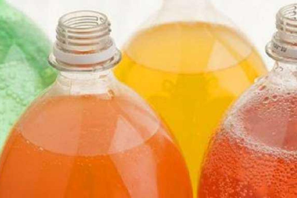 Всего один стакан сладкой газировки вредит памяти и способствует ожирению Всего один стакан сладкой газировки вредит памяти и способствует ожирению