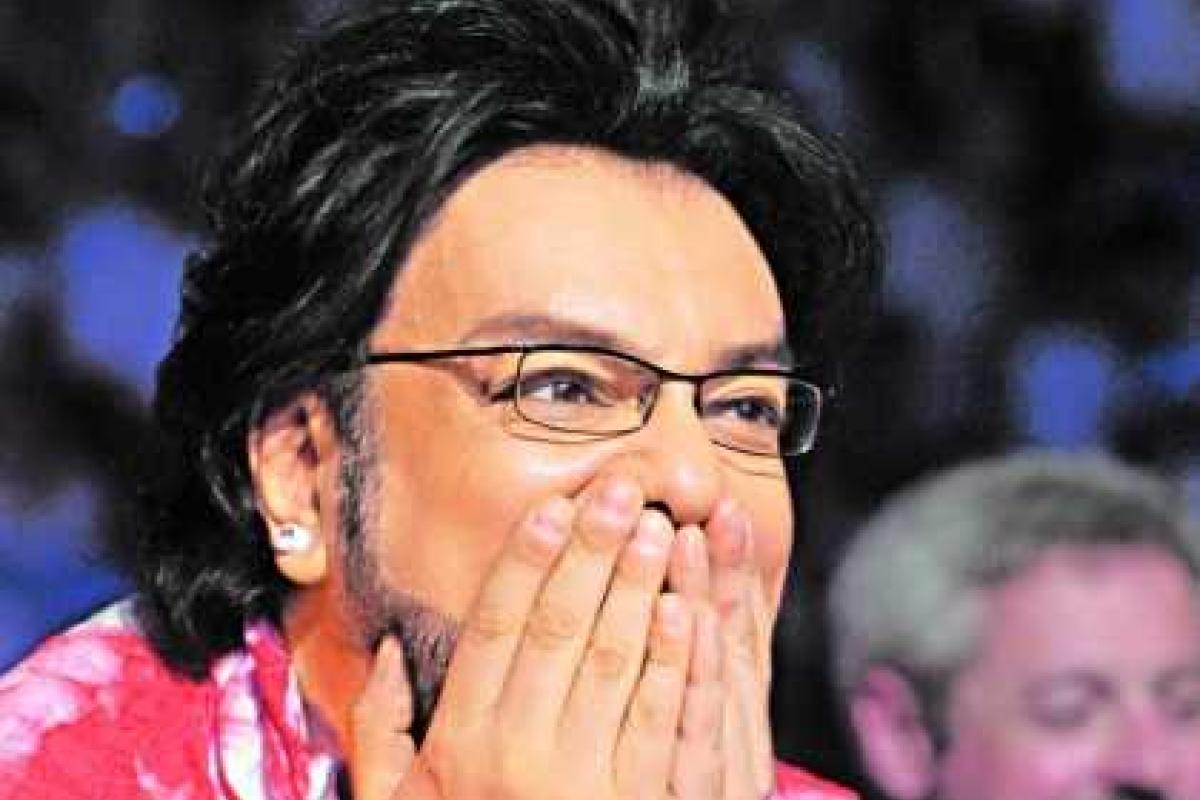 Киркоров передал Алисе Мон подарок от Пугачевой Киркоров передал Алисе Мон подарок от Пугачевой