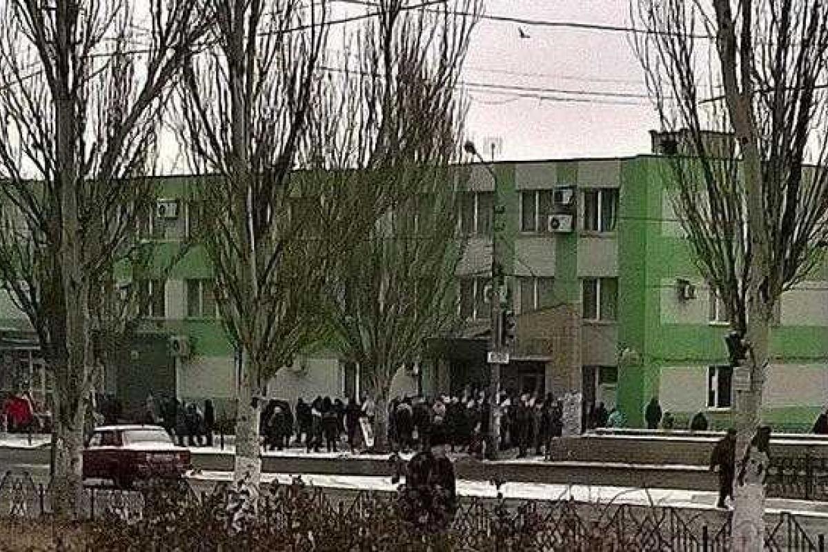 Власти "ДНР" в Макеевке выдали матерям по 500 грн Власти "ДНР" в Макеевке выдали матерям по 500 грн