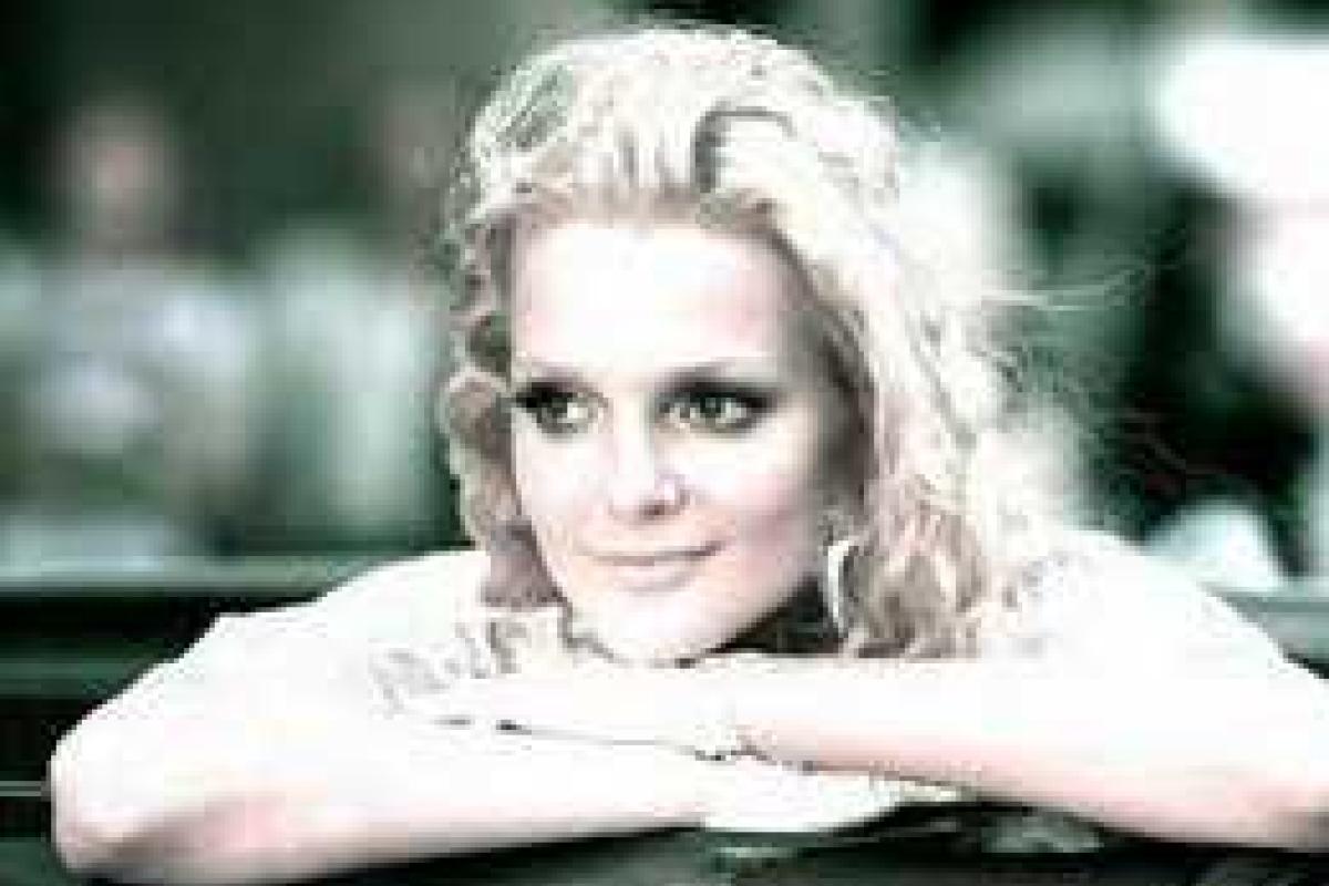 Актрисе Екатерине Мельник понравилось работать с Нагиевым Актрисе Екатерине Мельник понравилось работать с Нагиевым