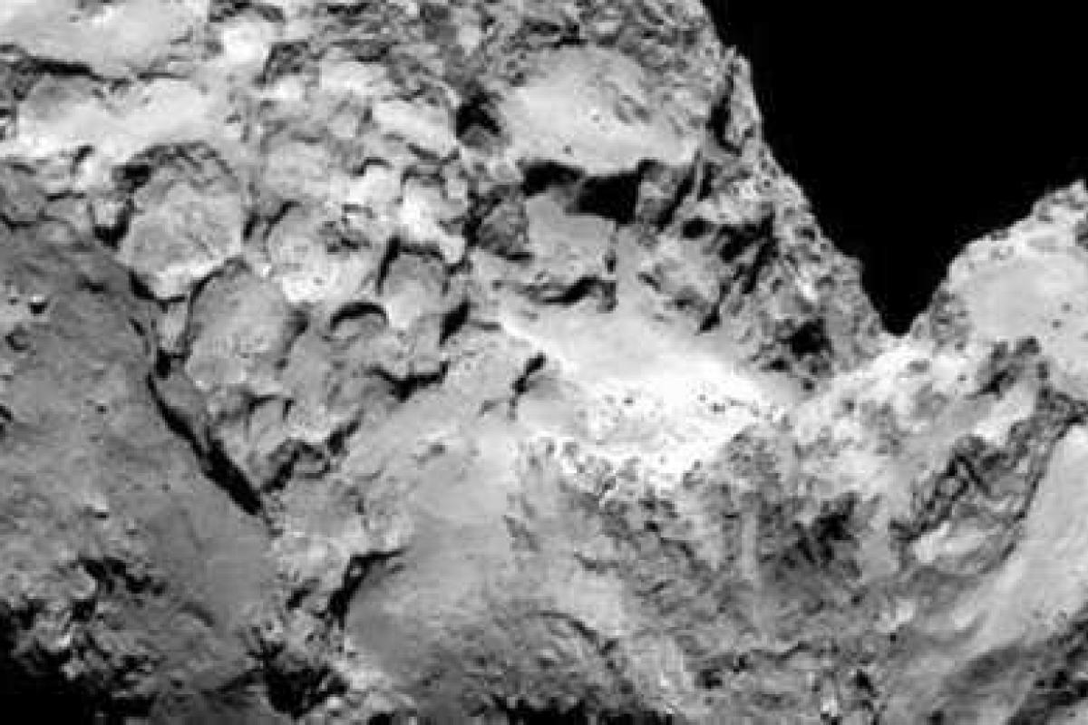 Уфологи нашли на комете Чурюмова-Герасименко монастырь инопланетян Уфологи нашли на комете Чурюмова-Герасименко монастырь инопланетян