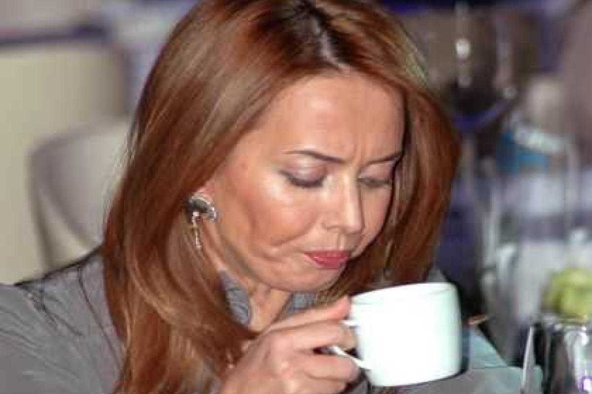 Жанна Фриске не собирается выходить на сцену Жанна Фриске не собирается выходить на сцену