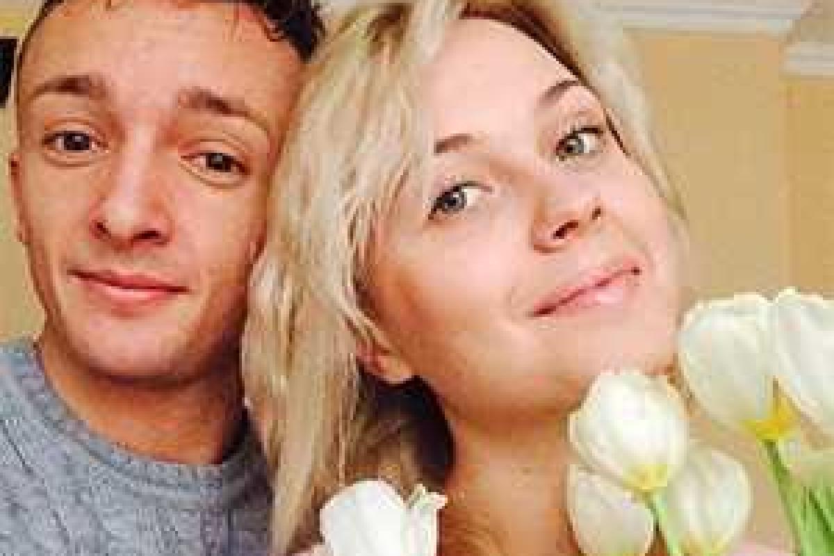 Героиня шоу "Сердца трех" выходит замуж Героиня шоу "Сердца трех" выходит замуж