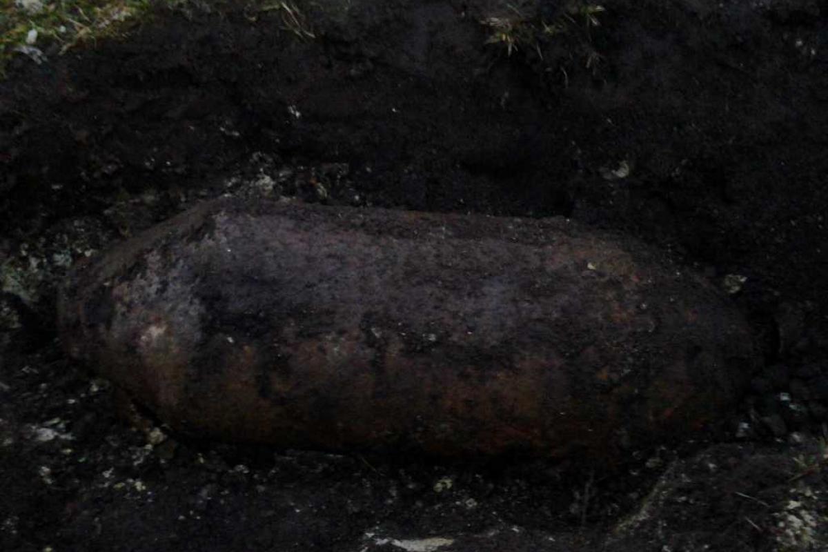 На Волыни спасатели обезвредили бомбу весом 100 килограммов На Волыни спасатели обезвредили бомбу весом 100 килограммов