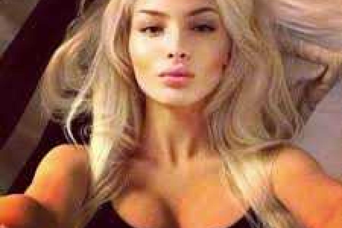 В сети появилось фото жены Тимати до пластики