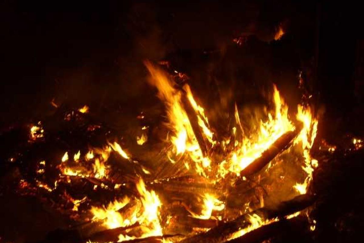 В Радомышльском районе в пожаре погиб мужчина В Радомышльском районе в пожаре погиб мужчина