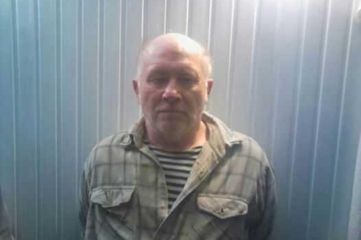 На Луганщине задержали "медового деда", который в январе "накормил" взрывчаткой украинских военных На Луганщине задержали "медового деда", который в январе "накормил" взрывчаткой украинских военных