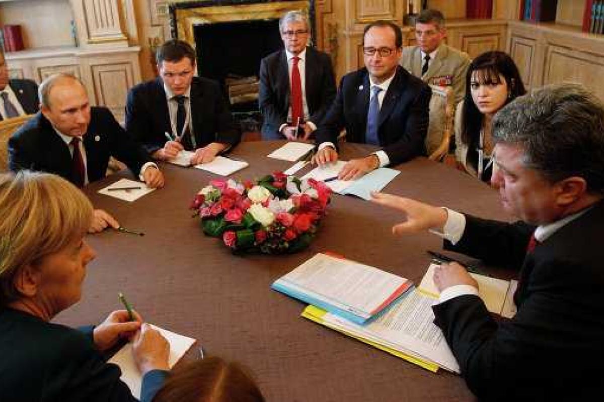 Руководители Украины, России, ФРГ и Франции могут провести переговоры 11 февраля в Минске Руководители Украины, России, ФРГ и Франции могут провести переговоры 11 февраля в Минске