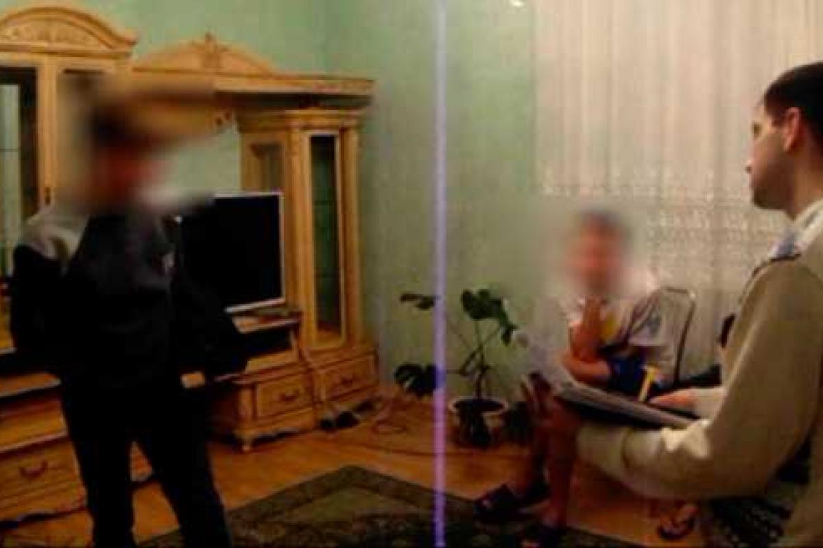 В Житомире под вывеской реабилитационного центра маскировался наркопритон В Житомире под вывеской реабилитационного центра маскировался наркопритон