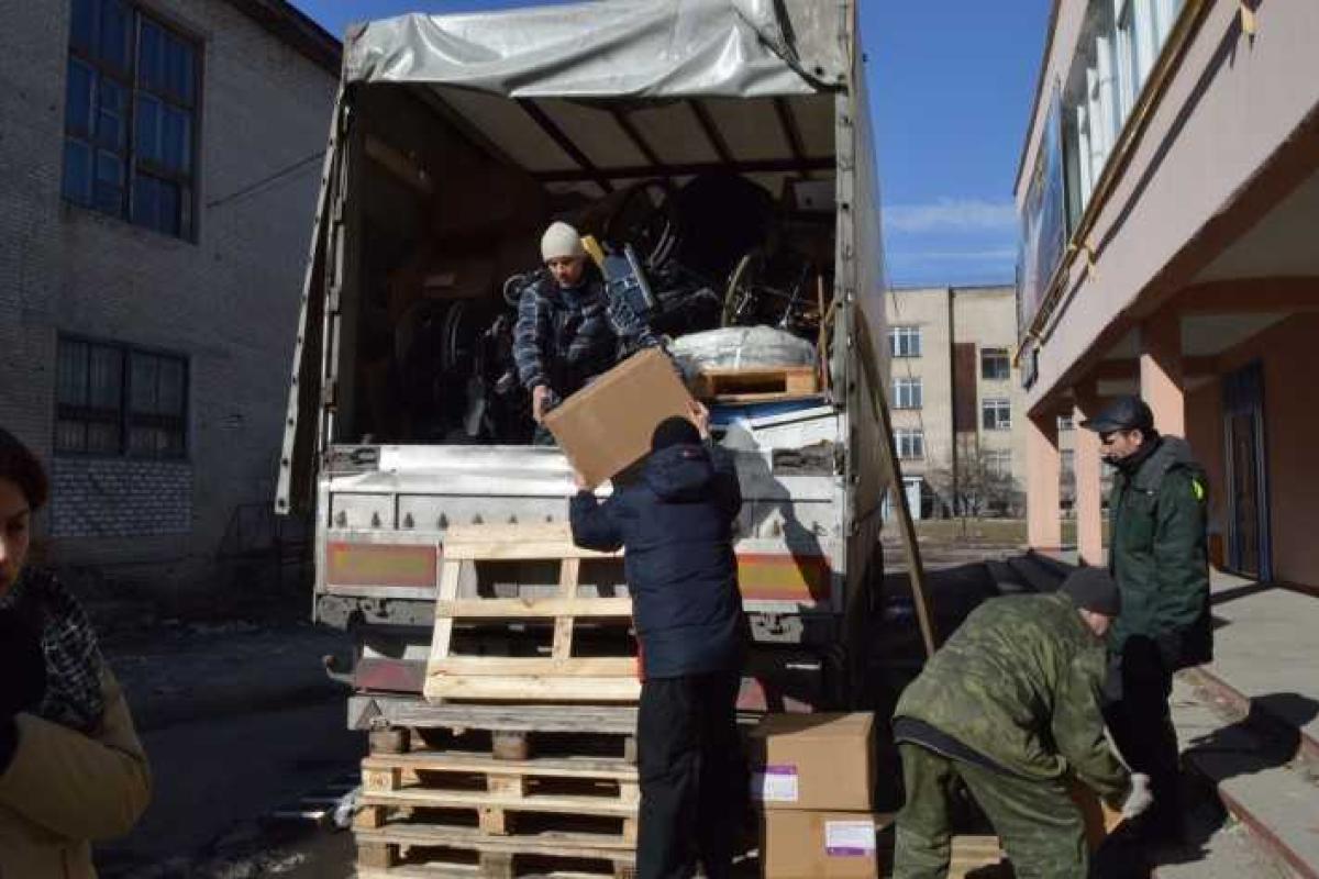 В Северодонецк привезли медицинское оборудование из Дании В Северодонецк привезли медицинское оборудование из Дании