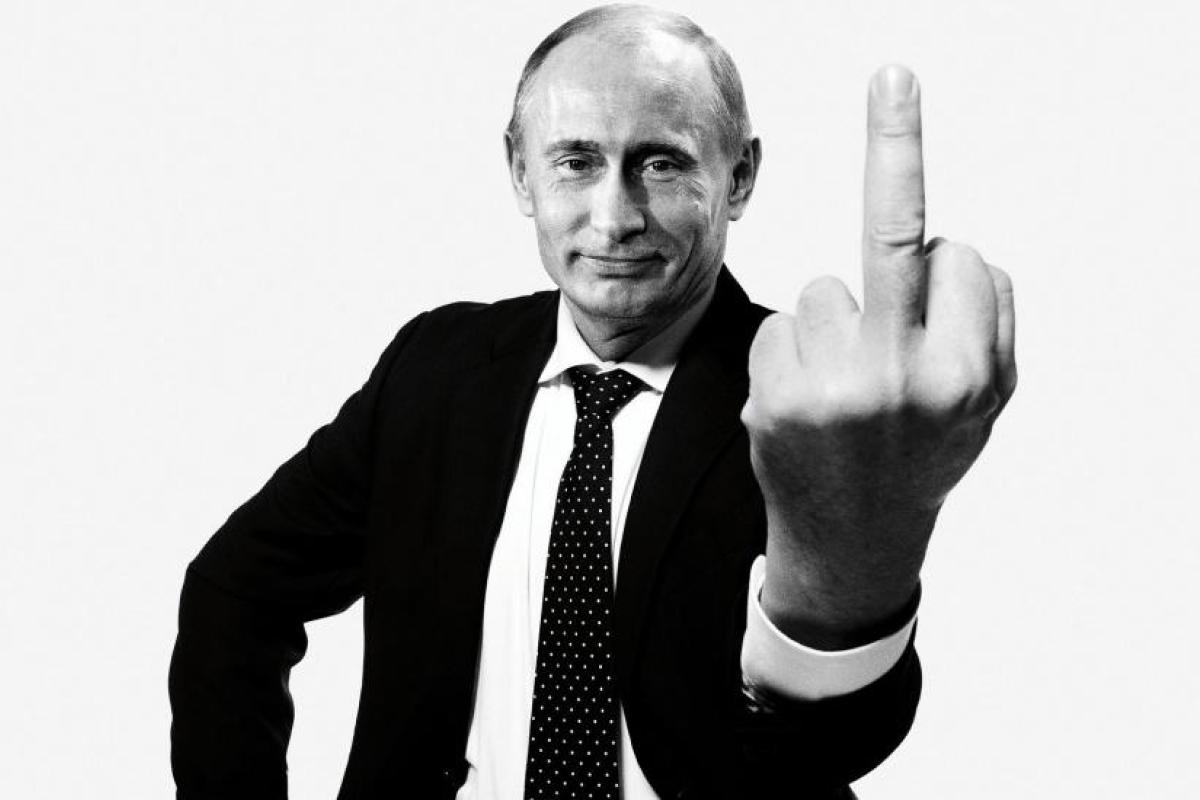 Немецкая писательница Герта Мюллер сравнила Владимира Путина с Гитлером Немецкая писательница Герта Мюллер сравнила Владимира Путина с Гитлером