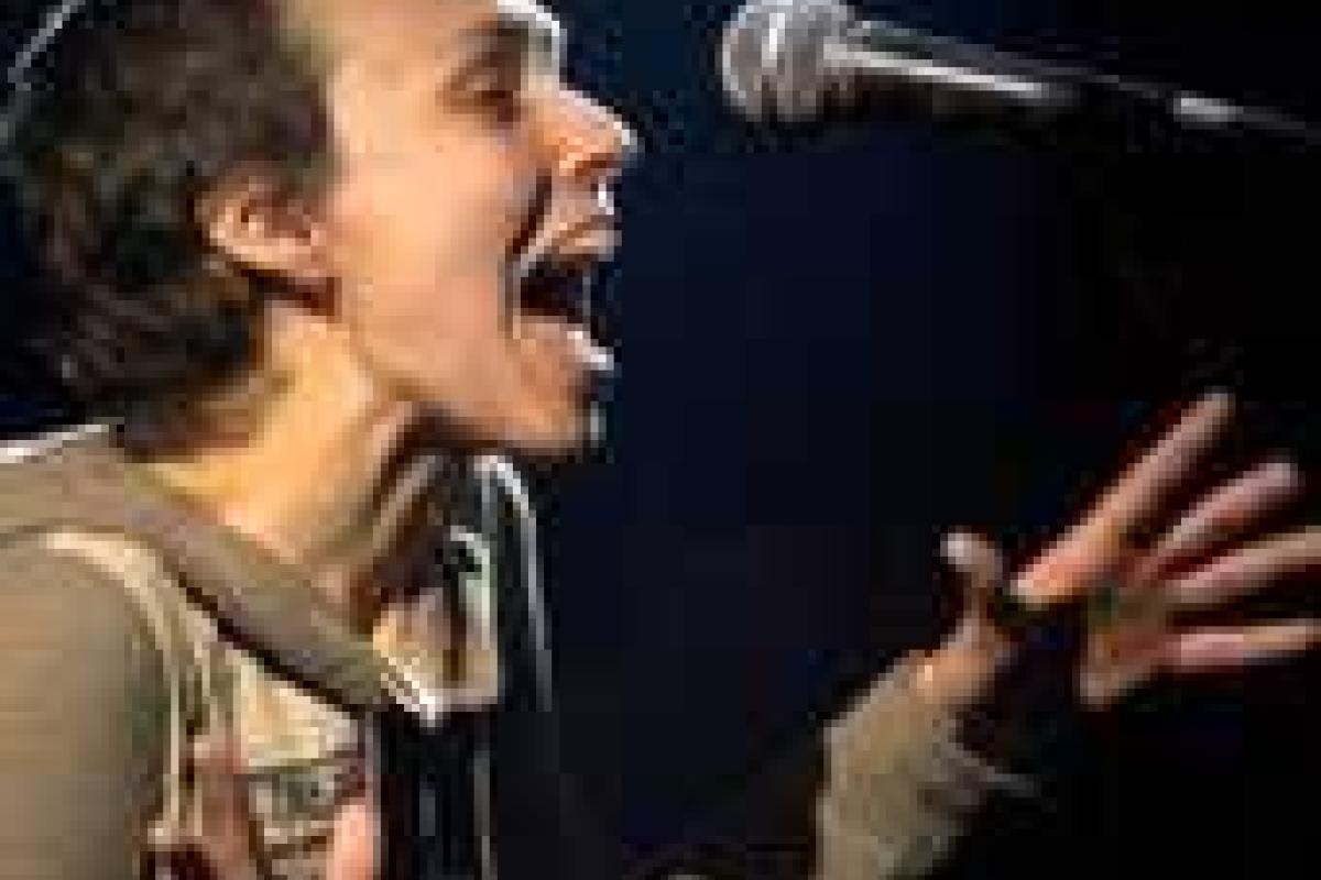 Чичерина выступила в оккупированном Луганске Чичерина выступила в оккупированном Луганске