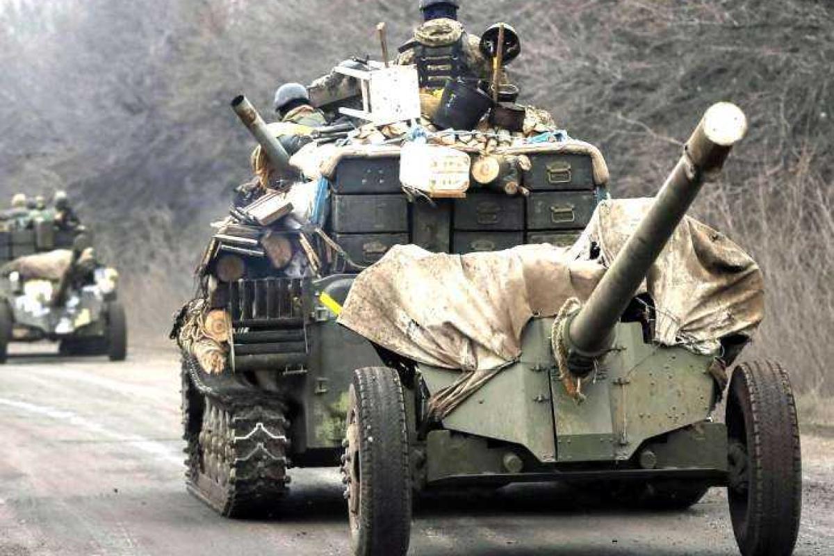 Силы АТО вывели почти все 100-мм вооружение из Донбасса, - Генштаб