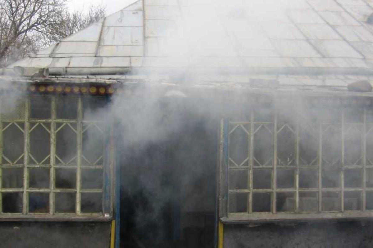 В Каневском районе спасатели ликвидировали пожар в жилом доме В Каневском районе спасатели ликвидировали пожар в жилом доме