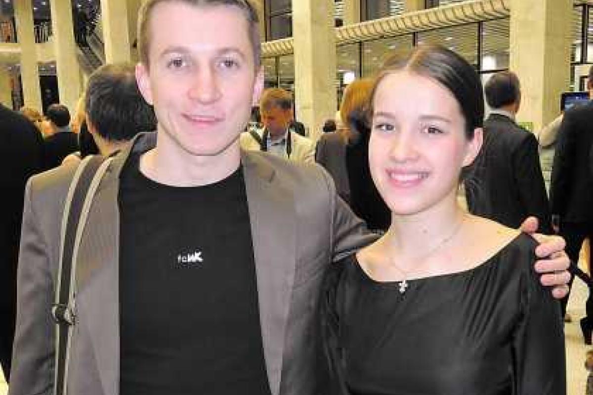 Звезда сериала "Интерны" расстался с женой