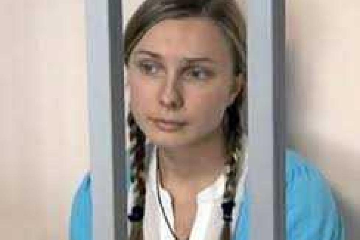 Экс-участница проекта "Дом-2" вышла из тюрьмы Экс-участница проекта "Дом-2" вышла из тюрьмы