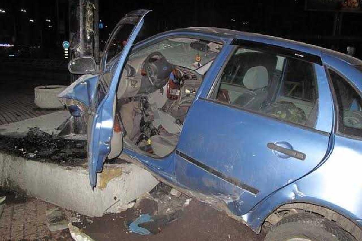 В столице в результате ДТП тяжело травмирован водитель и пассажир «Жигулей»