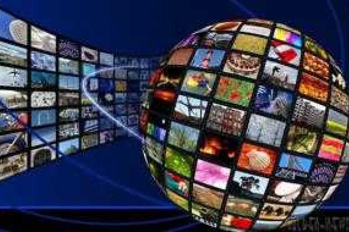 В 12 часов дня в прямом эфире будет представлено Общественное вещание Украины