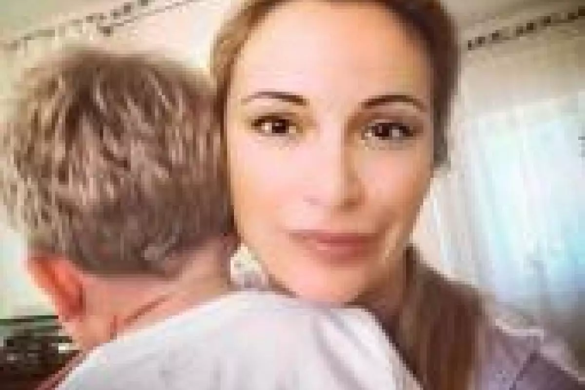 Певица Ольга Орлова показала сына Жанны Фриске Певица Ольга Орлова показала сына Жанны Фриске