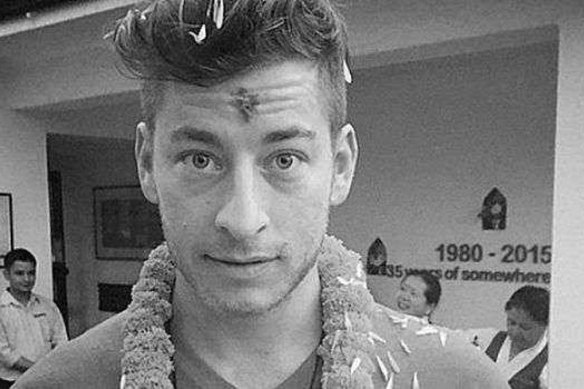 Землетрясение в Непале унесло жизнь топ-менеджера Google Землетрясение в Непале унесло жизнь топ-менеджера Google