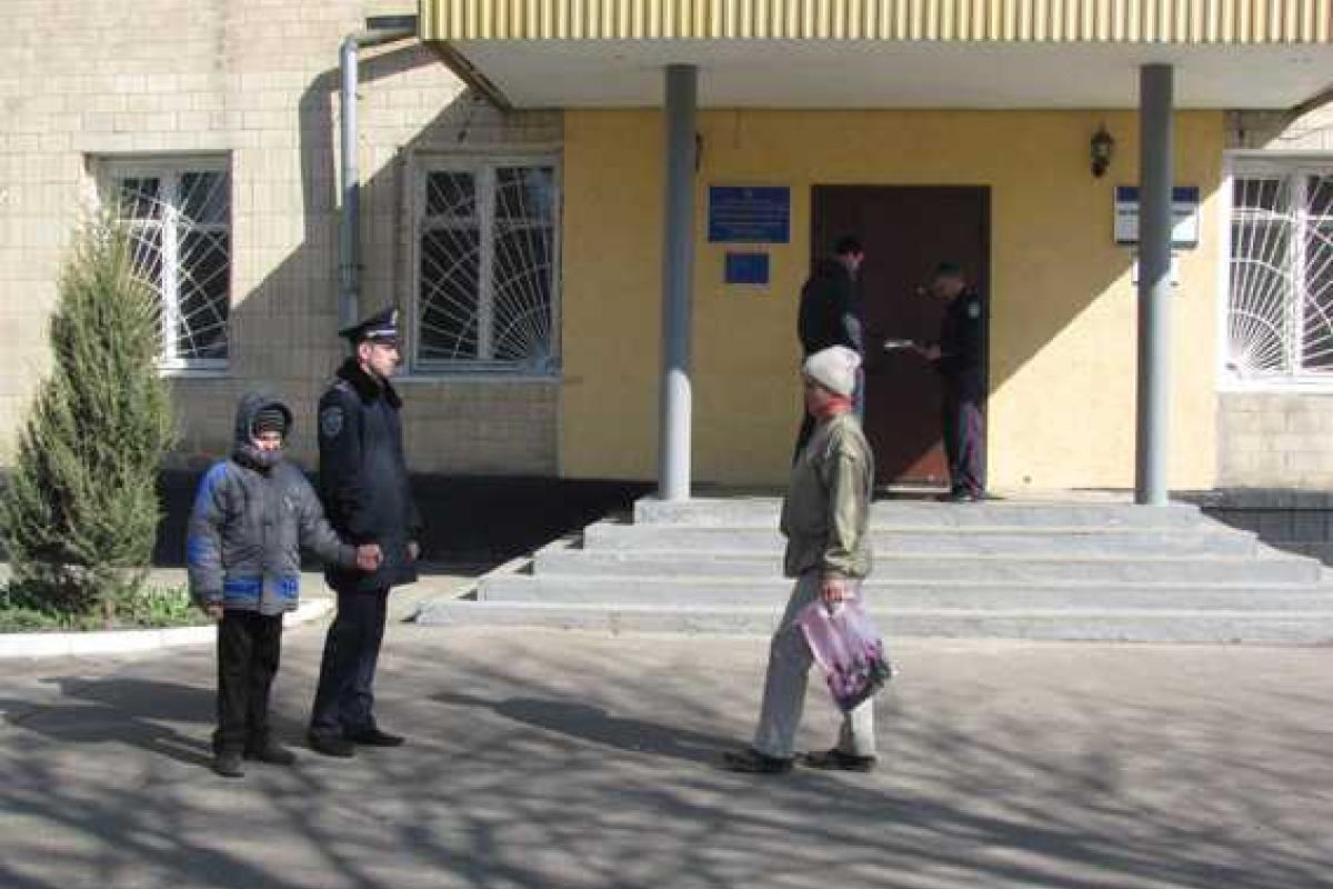 На Сумщине правоохранители вернули домой 13-летнего подростка На Сумщине правоохранители вернули домой 13-летнего подростка