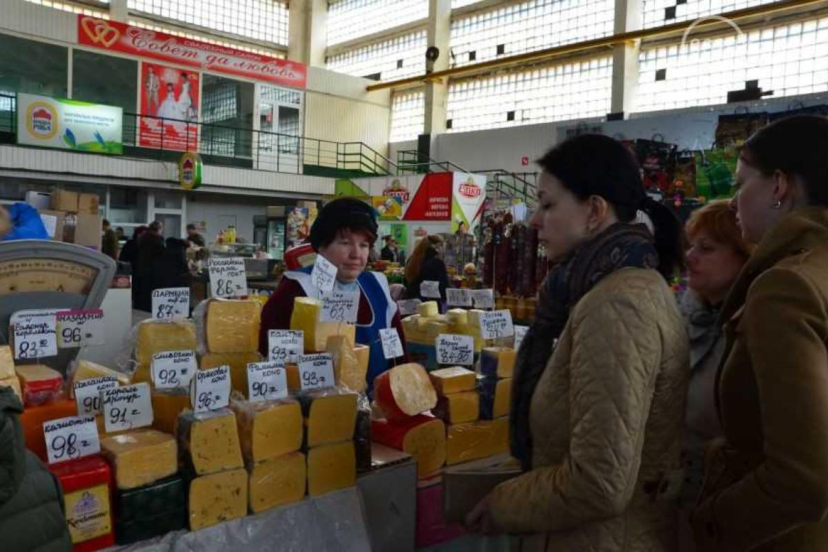 Цены на рынках Мариуполя достигли пика