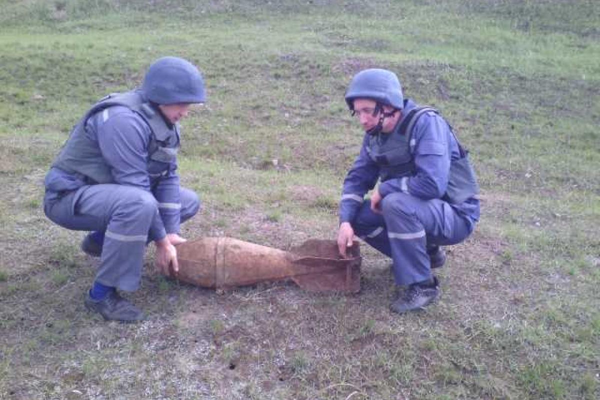 На Харьковщине нашли и уничтожили авиабомбу