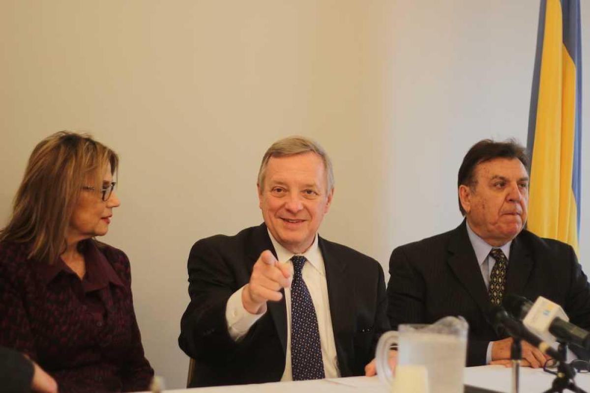 На следующей неделе сенаторы США снова попросят у Обамы оружие для Украины На следующей неделе сенаторы США снова попросят у Обамы оружие для Украины