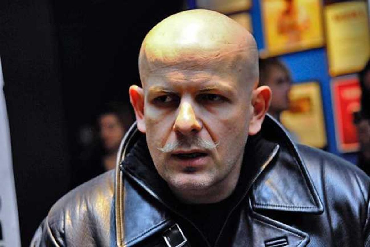 Убит журналист Олесь Бузина - источник