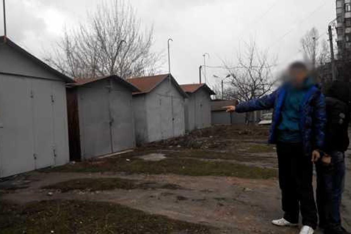 В Харькове у предпринимателя силой забрали 100 тыс. грн.  В Харькове у предпринимателя силой забрали 100 тыс. грн.